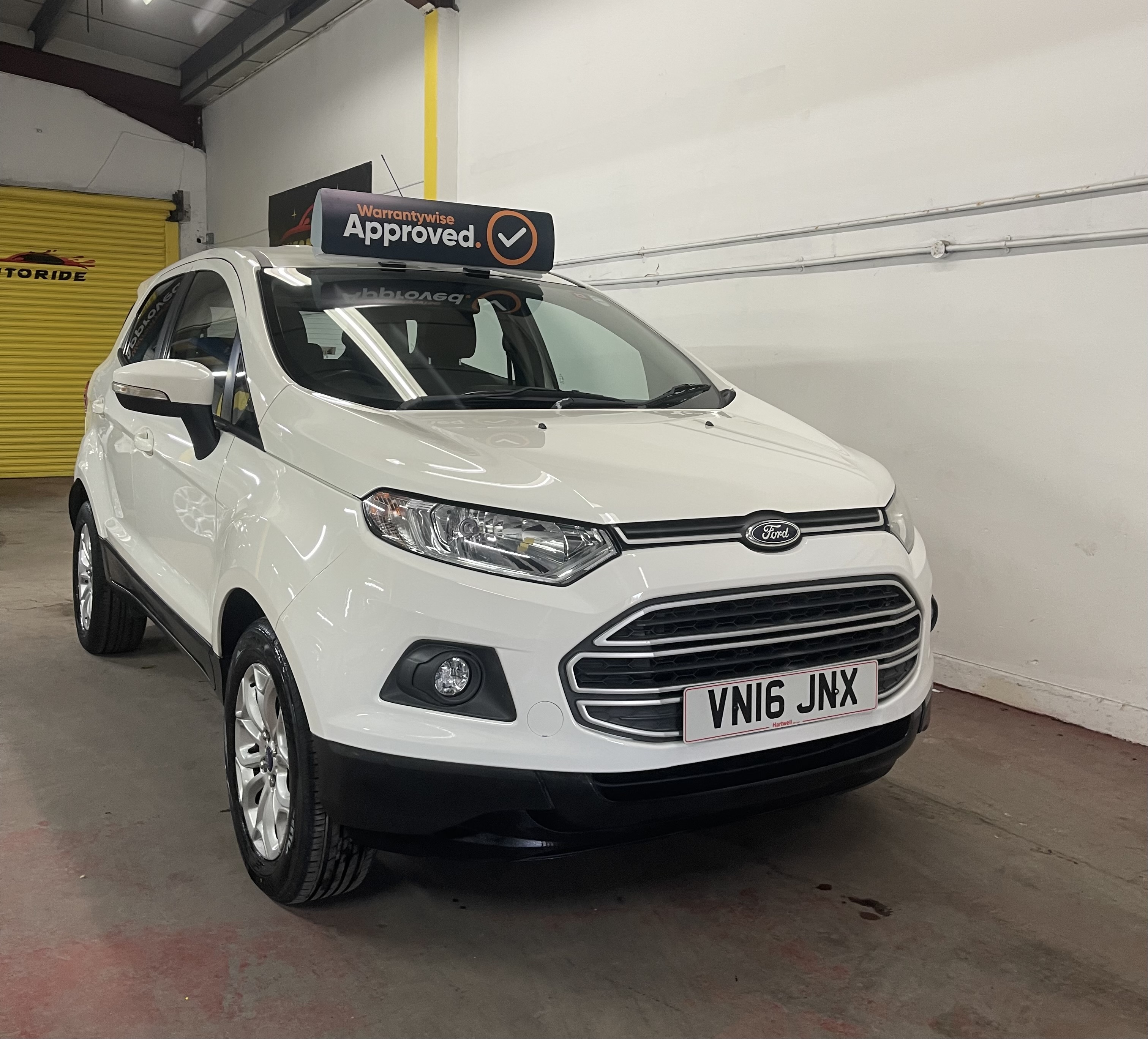 2016 Ford Ecosport Zetec Turbo SUV White Manual