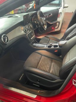 
										Used 2018 Mercedes C-Class full									