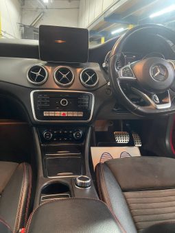 
										Used 2018 Mercedes C-Class full									