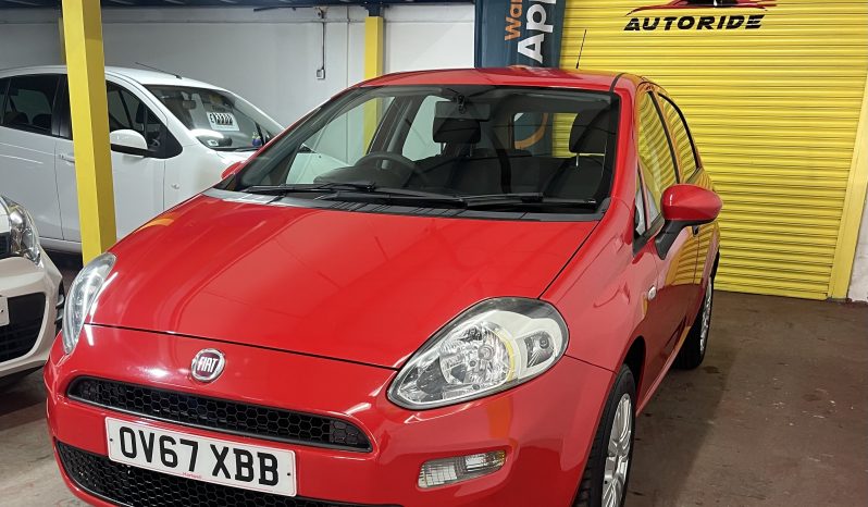 
								Used 2017 fiat punto full									