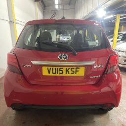 
										Used 2015 Toyota Yaris Hybrid Excel Cvt full									