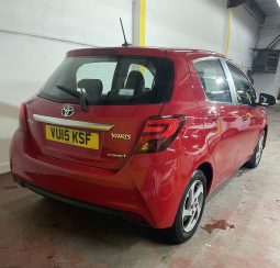 
										Used 2015 Toyota Yaris Hybrid Excel Cvt full									