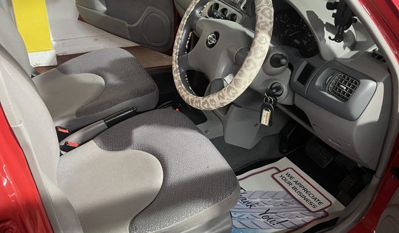 
2002 Nissan micra Red Hatchback full									