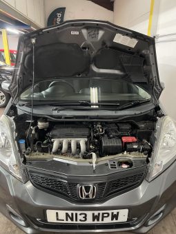 
										2013 Honda jazz Hatchback full									