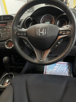 
										2013 Honda jazz Hatchback full									