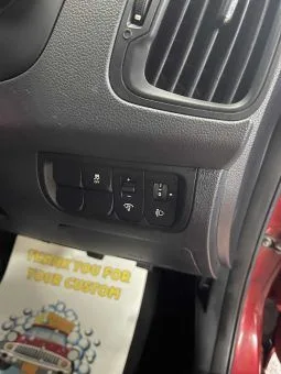 
2015 Kia Rio Red Hatchback full									