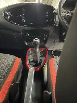 
2023 Toyota Aygo Vvt-I Fire Red Hatchback full									