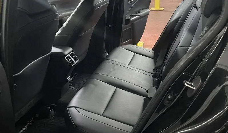 
2021 Lexus Ux 250H 4X2 Cvt Black SUV full									