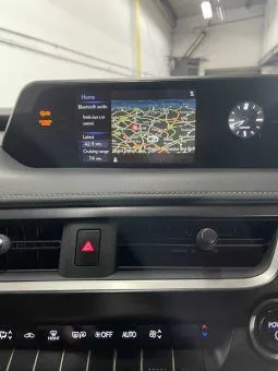 
2021 Lexus Ux 250H 4X2 Cvt Black SUV full									