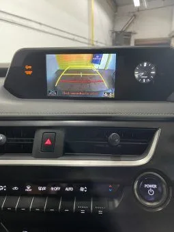 
2021 Lexus Ux 250H 4X2 Cvt Black SUV full									