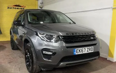 2017 Land rover Discovery grey SUV