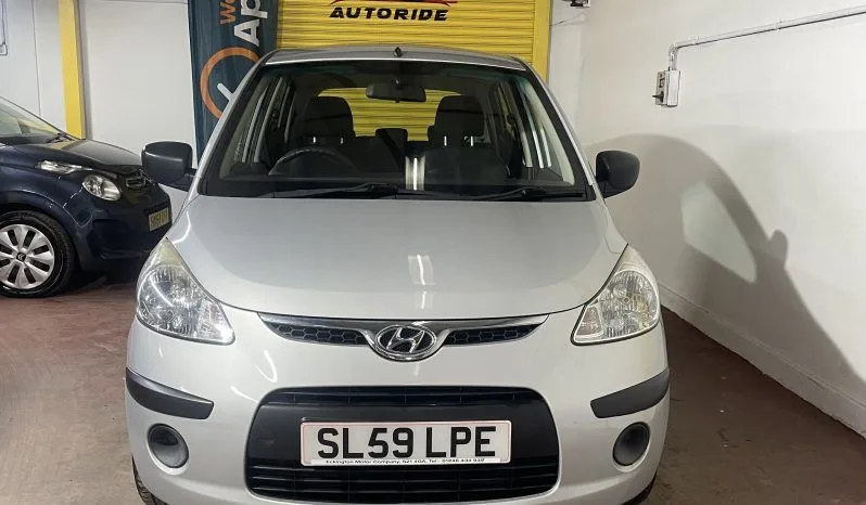 
2009 Hyundai i10 Silver Hatchback full									
