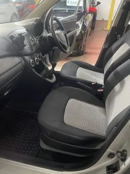 
2009 Hyundai i10 Silver Hatchback full									