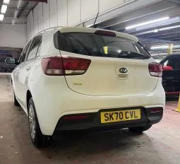 2020 Kia Rio White Hatchback