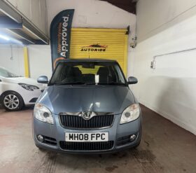 2008 skoda fabia blue Hatchback
