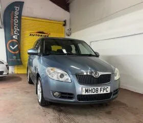 2008 skoda fabia blue Hatchback