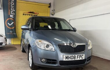 2008 skoda fabia blue Hatchback