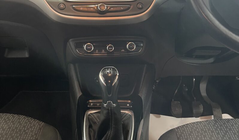 
2018 Vauxhall Crossland Orange SUV full									