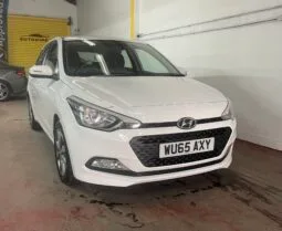 2015 Hyundai i20 White Hatchback