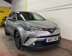 Toyota C-HR Silver SUV