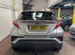 Toyota C-HR Silver SUV
