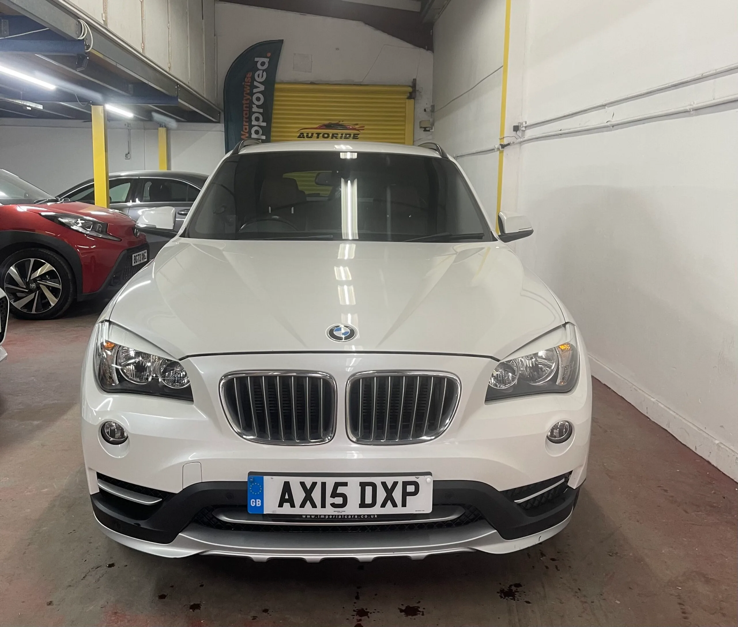 2015 BMW x1 White SUV