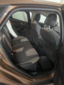 
2013 Ford Focus brown Hatchback full									