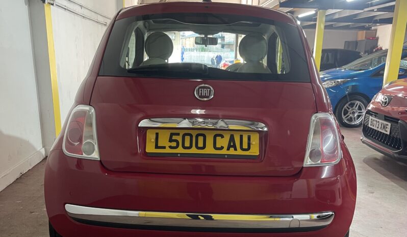 
2015 Fiat 500 Red Hatchback full									