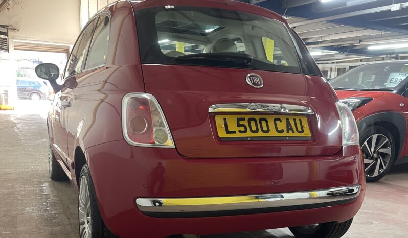 
2015 Fiat 500 Red Hatchback full									