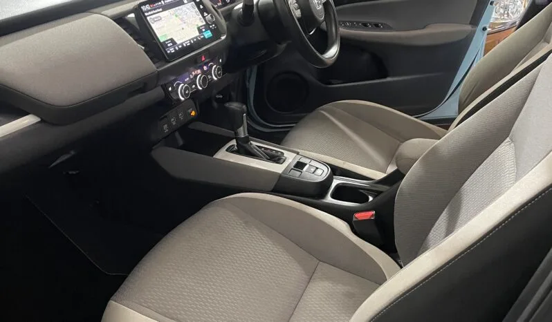 
2022 Honda Jazz blue Hatchback full									