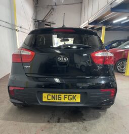 2016 Kia Rio Black Hatchback