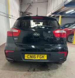 2016 Kia Rio Black Hatchback