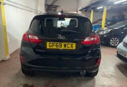 
2019 Ford Fiesta Black Hatchback full									