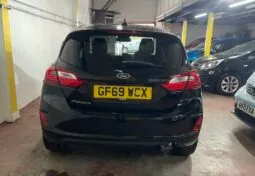 
2019 Ford Fiesta Black Hatchback full									