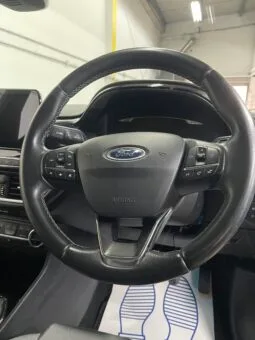 
2019 Ford Fiesta Black Hatchback full									