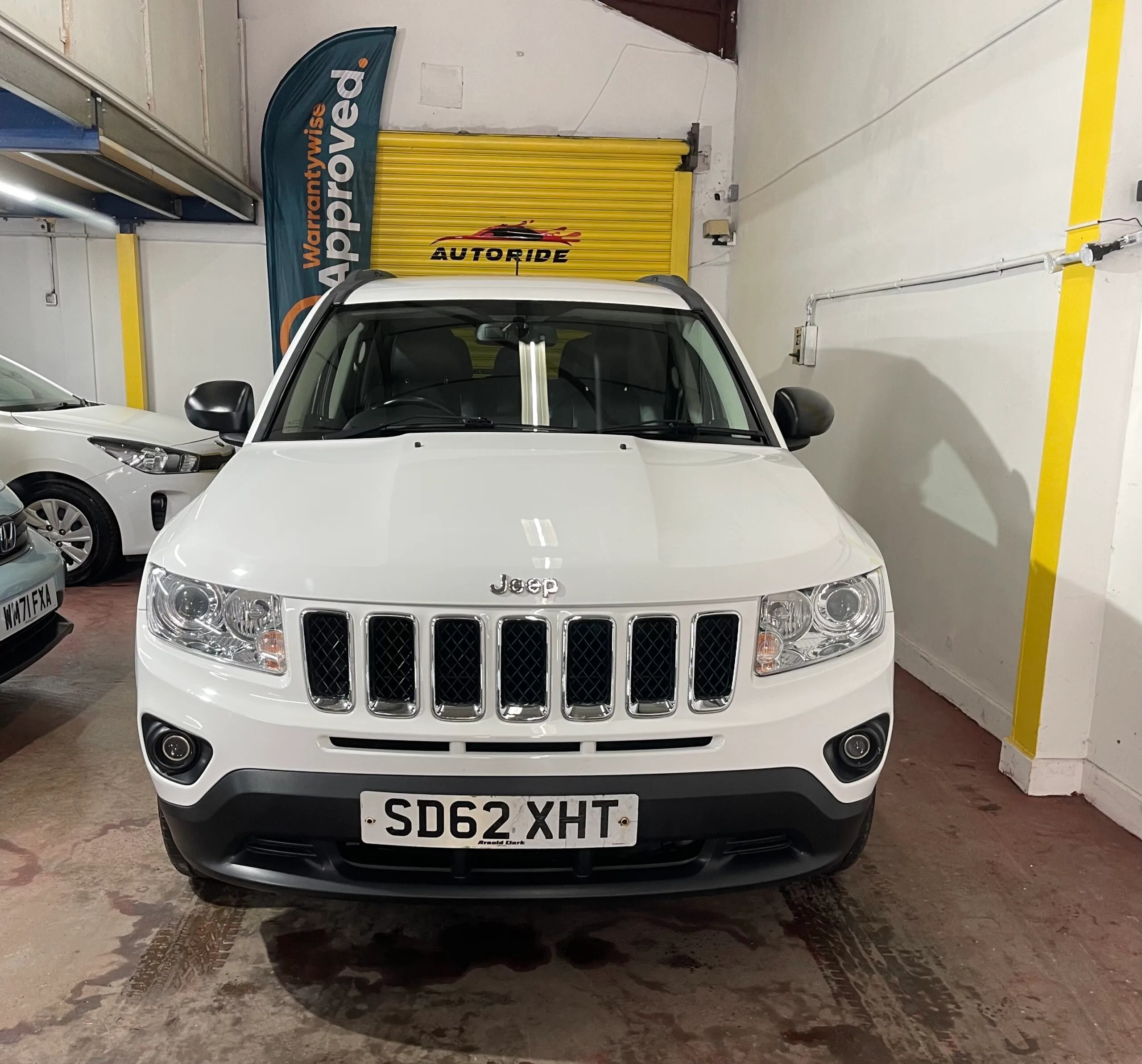 2012 Jeep Compass White SUV