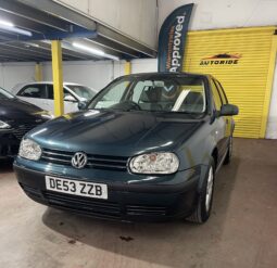2003 Volkswagen Golf green Hatchback