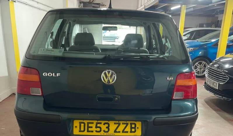 
2003 Volkswagen Golf green Hatchback full									