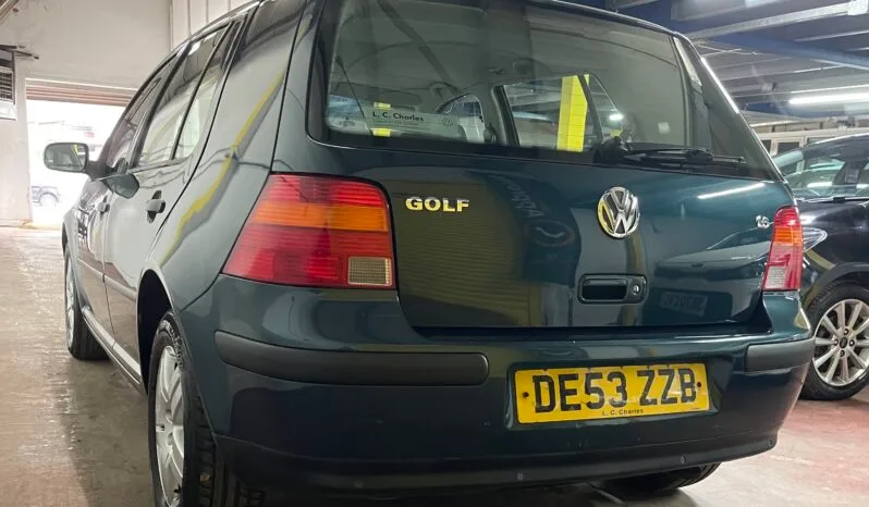 
2003 Volkswagen Golf green Hatchback full									