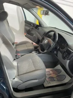 
2003 Volkswagen Golf green Hatchback full									
