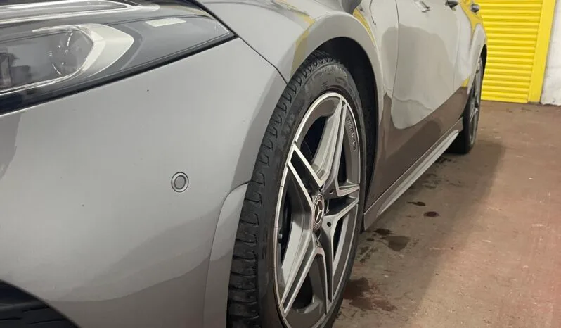 
2020 Mercedes A-class grey Hatchback full									