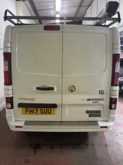 
2017 Vauxhall vivaro White Wagon full									