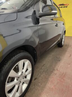 2012 Hyundai i20 Black Hatchback