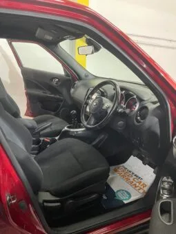 
2016 Nissan Juke Red SUV full									