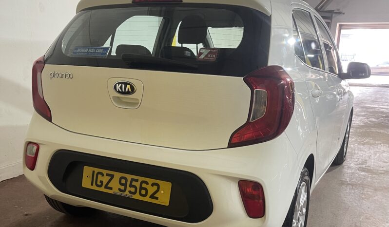 
2018 Kia picanto White Hatchback full									