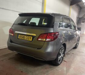 2016 Mercedes b cllas brown Hatchback