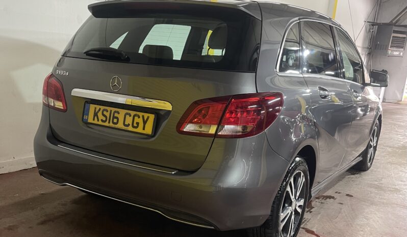 
2016 Mercedes b cllas brown Hatchback full									