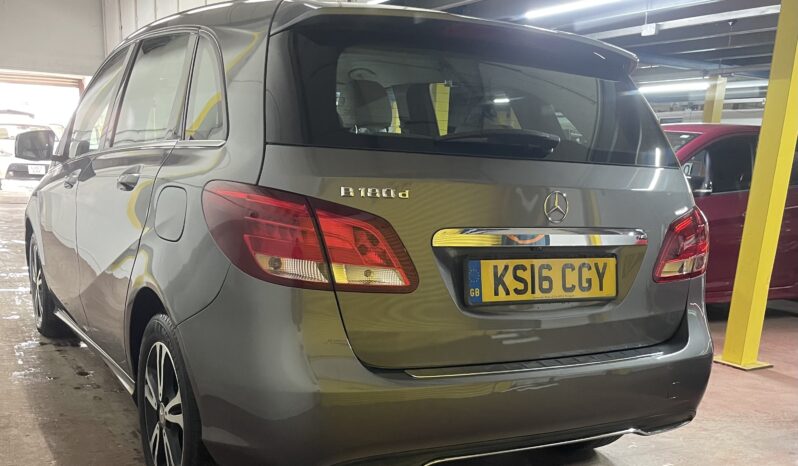 
2016 Mercedes b cllas brown Hatchback full									