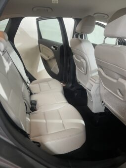 
2016 Mercedes b cllas brown Hatchback full									