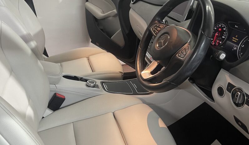 
2016 Mercedes b cllas brown Hatchback full									